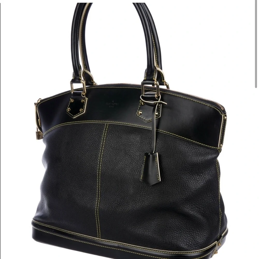 Louis Vuitton Suhali Lockit GM; great condition, clean interior - Picture 4 of 7